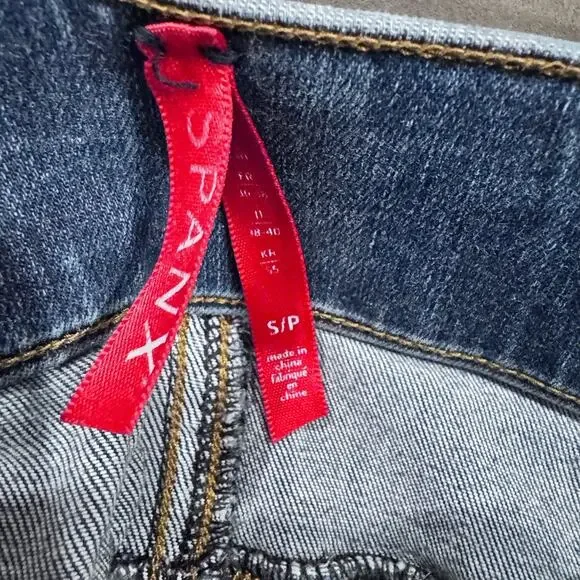 Spanx Flare Crop Jeggings S/P Black Stretch Y2K Raw Hem Pull-On Pants - Picture 6 of 7